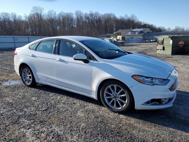 Photo 4 from auction – 2017 FORD FUSION SE with VIN 3FA6P0H78HR387356