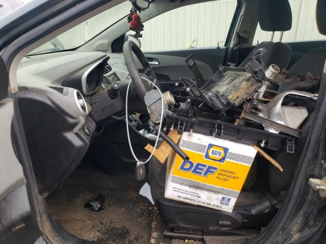 Photo 7 from auction – 2019 CHEVROLET SONIC LT with VIN 1G1JD5SBXK4100776