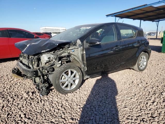 TOYOTA PRIUS C 2013 with VIN JTDKDTB38D1530206 - Photo from auction