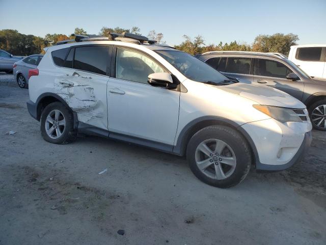 Photo 4 from auction – 2015 TOYOTA RAV4 XLE with VIN 2T3WFREV4FW164857