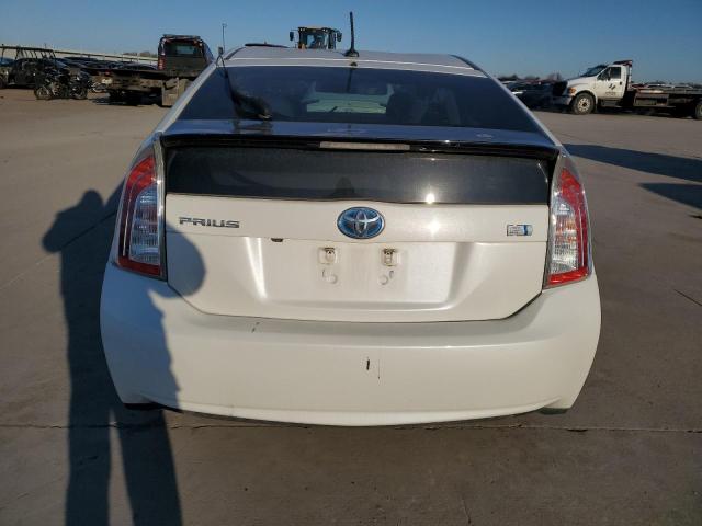 Photo 6 from auction – 2015 TOYOTA PRIUS with VIN JTDKN3DU1F1981130