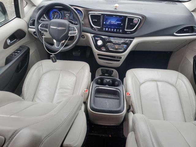 Photo 8 from auction – 2017 CHRYSLER PACIFICA T with VIN 2C4RC1BG1HR542448