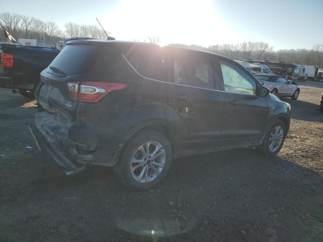 Photo 3 from auction – 2017 FORD ESCAPE SE with VIN 1FMCU0GD1HUC95362