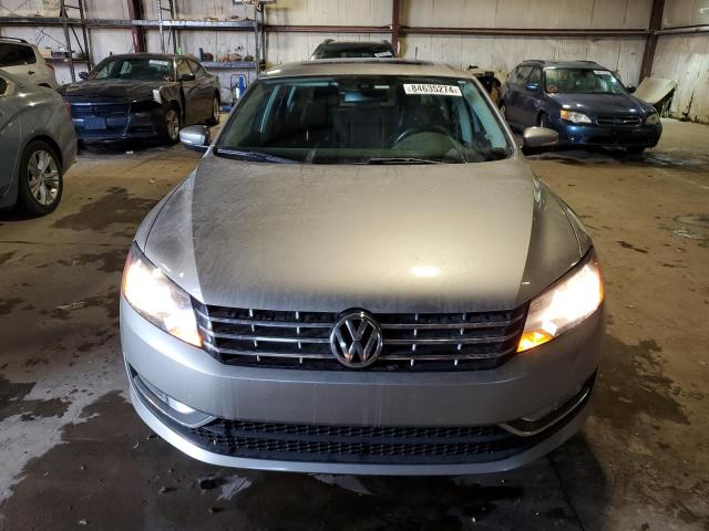 Photo 5 from auction – 2014 VOLKSWAGEN PASSAT SEL with VIN 1VWCM7A32EC054776