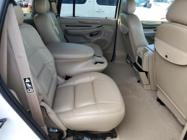 Photo 11 from auction – 2000 LINCOLN NAVIGATOR with VIN 5LMPU28A8YLJ00961