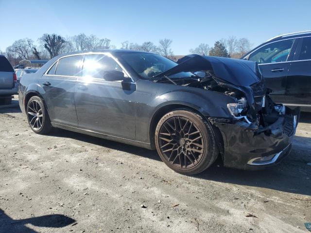 Фото 4 с аукциона – 2015 CHRYSLER 300 LIMITE с VIN 2C3CCAAG3FH786973