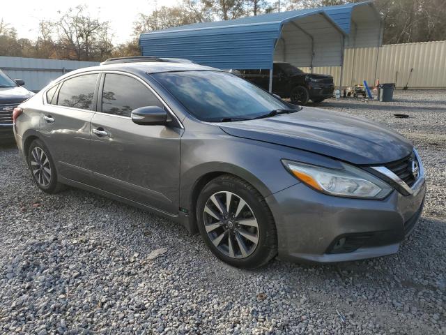 Photo 4 from auction – 2017 NISSAN ALTIMA 2.5 with VIN 1N4AL3AP6HC125836