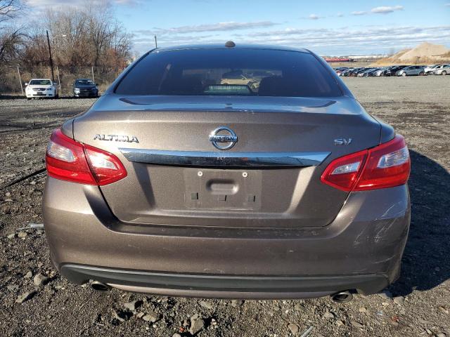 Photo 6 from auction – 2017 NISSAN ALTIMA 2.5 with VIN 1N4AL3AP2HC114557