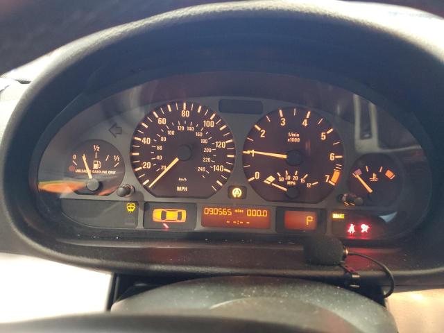 Photo 9 from auction – 2005 BMW 325 I with VIN WBAEV33405KX12752