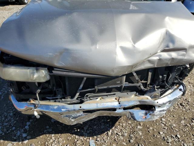 Photo 11 from auction – 2002 CHEVROLET SILVERADO with VIN 2GCEC19V121194904