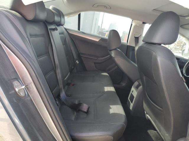 Photo 10 from auction – 2018 VOLKSWAGEN JETTA SE with VIN 3VWDB7AJ8JM247466