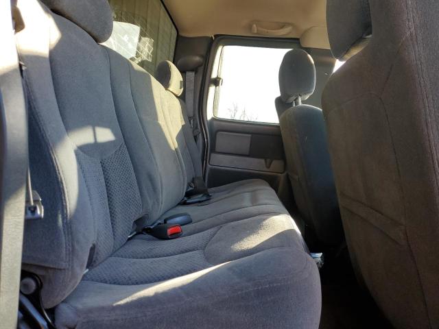 Photo 10 from auction – 2005 CHEVROLET SILVERADO with VIN 1GCEK19Z75Z208015