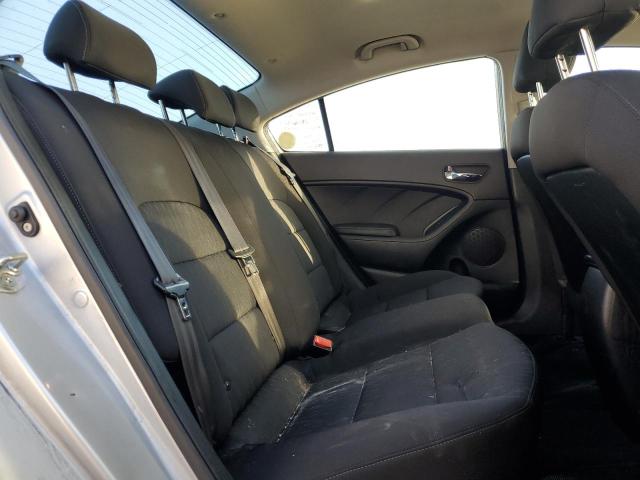 Photo 10 from auction – 2016 KIA FORTE LX with VIN KNAFK4A66G5491988