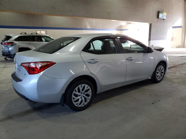 Photo 3 from auction – 2018 TOYOTA COROLLA L with VIN 2T1BURHE2JC073492