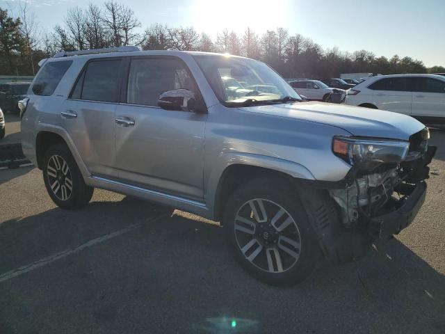 Photo 4 from auction – 2015 TOYOTA 4RUNNER SR with VIN JTEBU5JR2F5213451