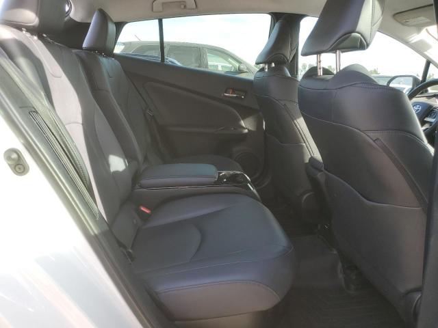 Photo 10 from auction – 2017 TOYOTA PRIUS PRIM with VIN JTDKARFP8H3064358
