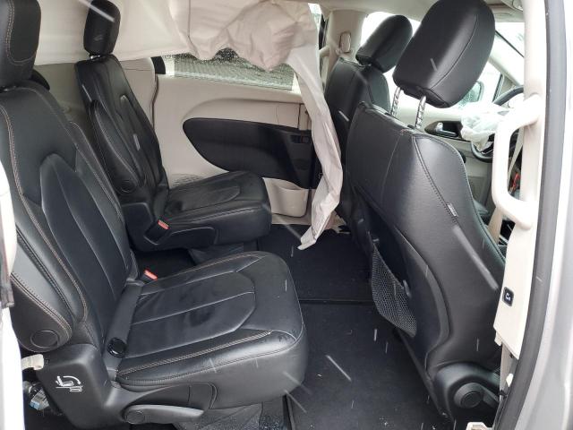 Photo 11 from auction – 2017 CHRYSLER PACIFICA T with VIN 2C4RC1BG2HR607887