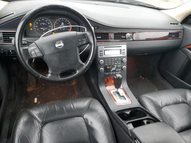 Photo 8 from auction – 2008 VOLVO V70 3.2 with VIN YV1BW982081041522