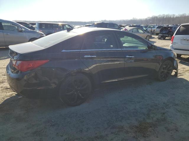 Photo 3 from auction – 2011 HYUNDAI SONATA SE with VIN 5NPEC4AB0BH197178