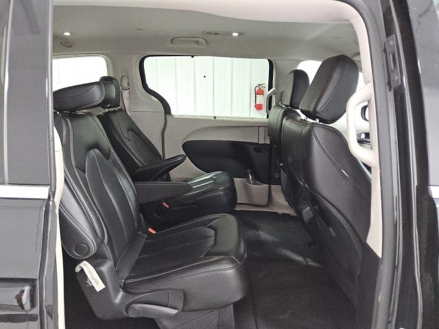 Photo 11 from auction – 2023 CHRYSLER PACIFICA T with VIN 2C4RC1BG0PR594460