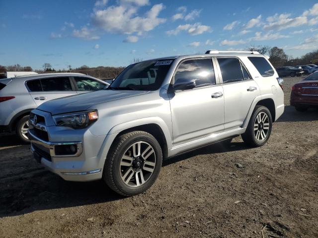 TOYOTA 4RUNNER SR 2017 with VIN JTEZU5JR3H5157571 - Photo from auction