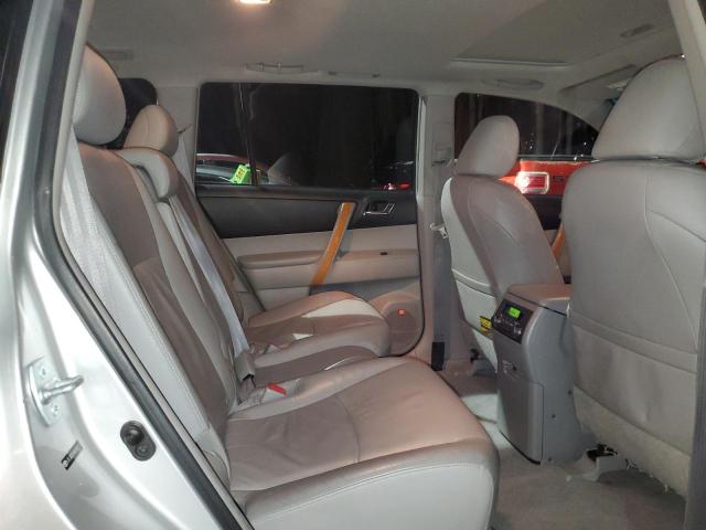 Photo 11 from auction – 2010 TOYOTA HIGHLANDER with VIN JTEJW3EH4A2048217