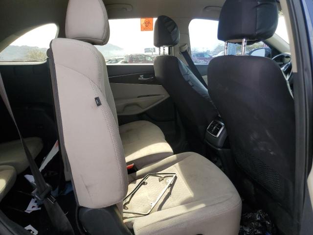 Photo 11 from auction – 2018 KIA SORENTO LX with VIN 5XYPGDA52JG339253