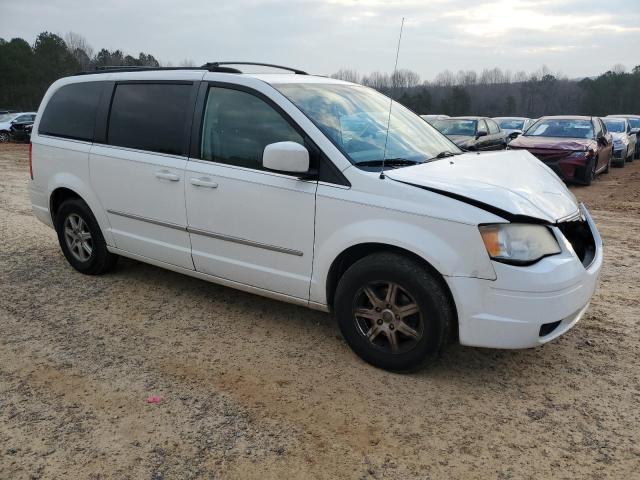 Photo 4 from auction – 2010 CHRYSLER TOWN & COU with VIN 2A4RR5D14AR267169