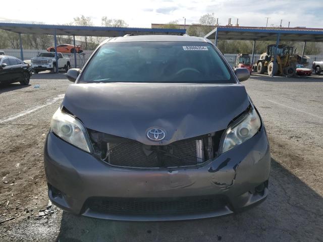 Photo 5 from auction – 2014 TOYOTA SIENNA LE with VIN 5TDKK3DC4ES503124