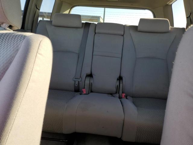 Photo 10 from auction – 2004 TOYOTA HIGHLANDER with VIN JTEGD21A040085736