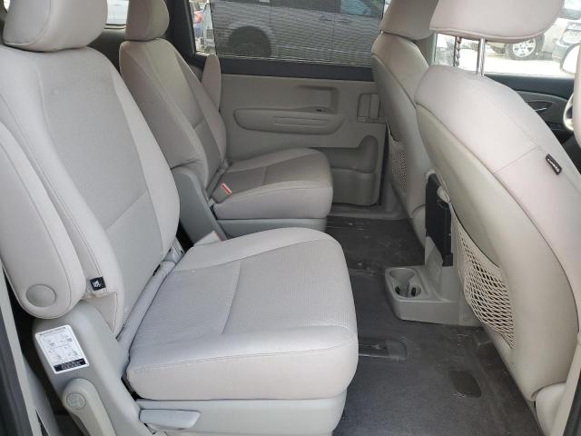 Photo 11 from auction – 2016 KIA SEDONA LX with VIN KNDMB5C13G6182829