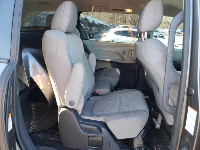 Photo 11 from auction – 2022 TOYOTA SIENNA LE with VIN 5TDKSKFC0NS060560