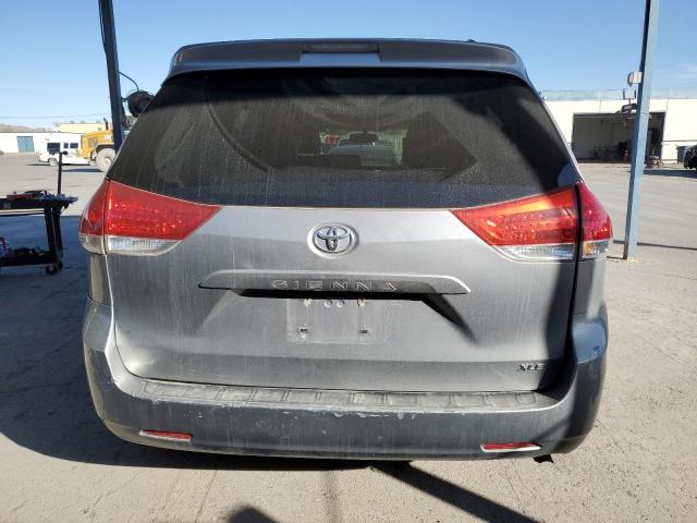 Photo 6 from auction – 2011 TOYOTA SIENNA XLE with VIN 5TDYK3DC8BS025019