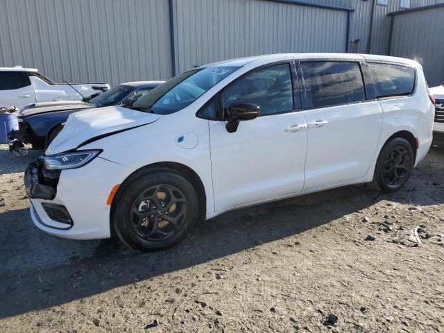 CHRYSLER PACIFICA H 2024 with VIN 2C4RC1S7XRR109230 - Photo from auction