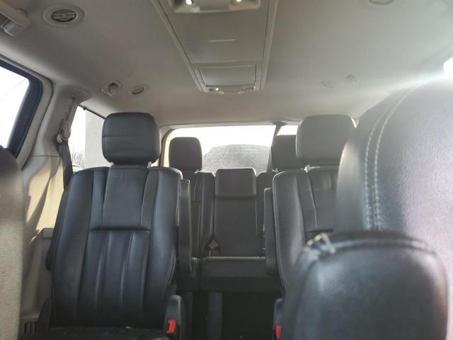 Photo 10 from auction – 2015 CHRYSLER TOWN & COU with VIN 2C4RC1BG8FR618762