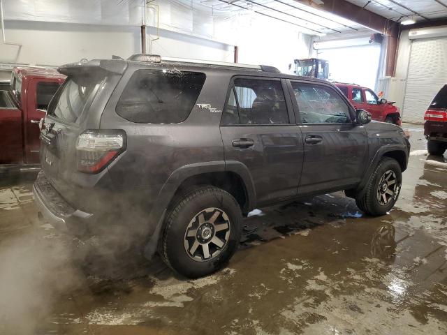 Photo 3 from auction – 2018 TOYOTA 4RUNNER SR with VIN JTEBU5JRXJ5587105