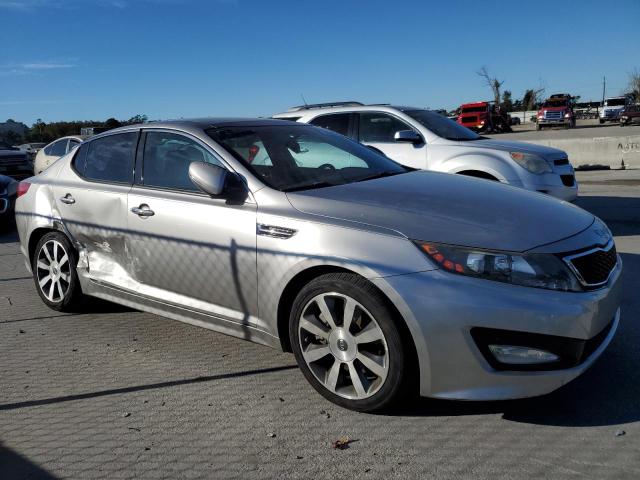 Photo 4 from auction – 2011 KIA OPTIMA SX with VIN KNAGR4A6XB5132118