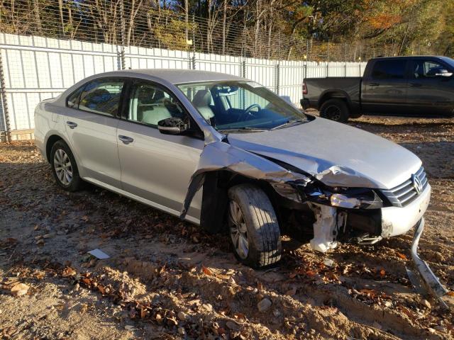 Photo 4 from auction – 2013 VOLKSWAGEN PASSAT S with VIN 1VWAP7A30DC133893
