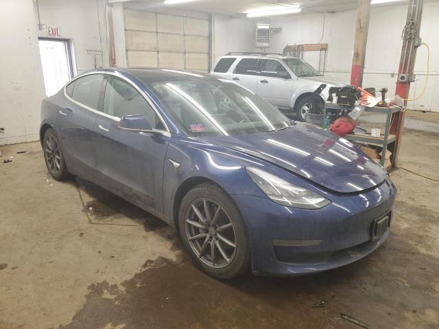 Photo 4 from auction – 2018 TESLA MODEL 3 with VIN 5YJ3E1EB8JF120288