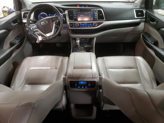 Photo 8 from auction – 2018 TOYOTA HIGHLANDER with VIN 5TDJZRFH7JS542352