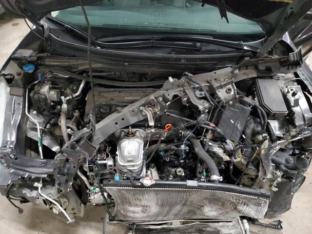 Photo 12 from auction – 2016 HONDA CR-V SE with VIN 2HKRM4H43GH670889