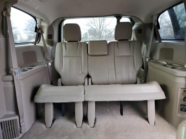 Photo 10 from auction – 2016 CHRYSLER TOWN & COU with VIN 2C4RC1BG2GR230136