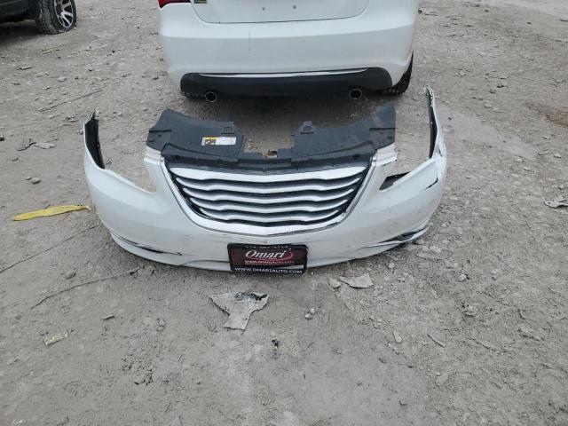 Photo 12 from auction – 2014 CHRYSLER 200 TOURIN with VIN 1C3CCBBG5EN237110