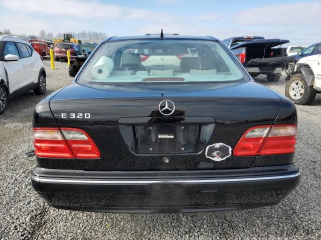 Photo 6 from auction – 2000 MERCEDES-BENZ E 320 with VIN WDBJF65J6YB127633