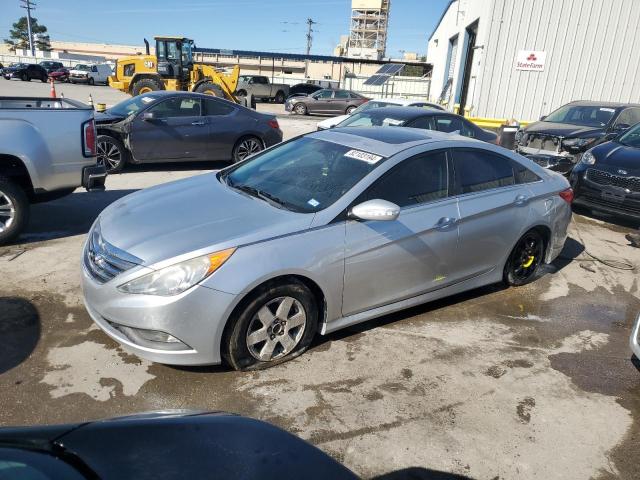 HYUNDAI SONATA SE 2014 with VIN 5NPEC4AB8EH905777 - Photo from auction