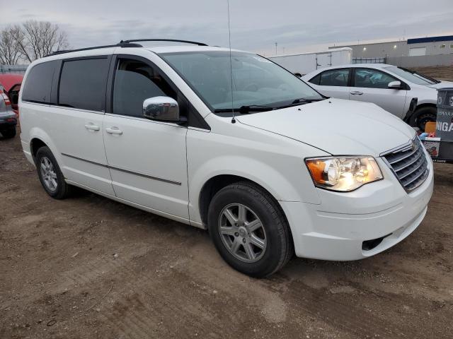 Photo 4 from auction – 2010 CHRYSLER TOWN & COU with VIN 2A4RR5D17AR376712
