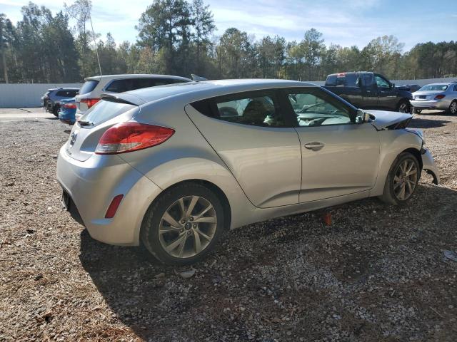 Photo 3 from auction – 2017 HYUNDAI VELOSTER with VIN KMHTC6AD2HU309333
