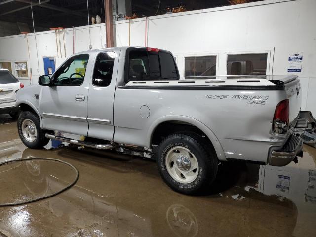 Photo 2 from auction – 2001 FORD F150 with VIN 2FTRX18L61CA95116