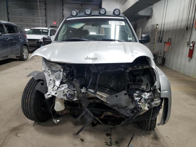 Photo 5 from auction – 2004 JEEP LIBERTY RE with VIN 1J4GL38K74W270904