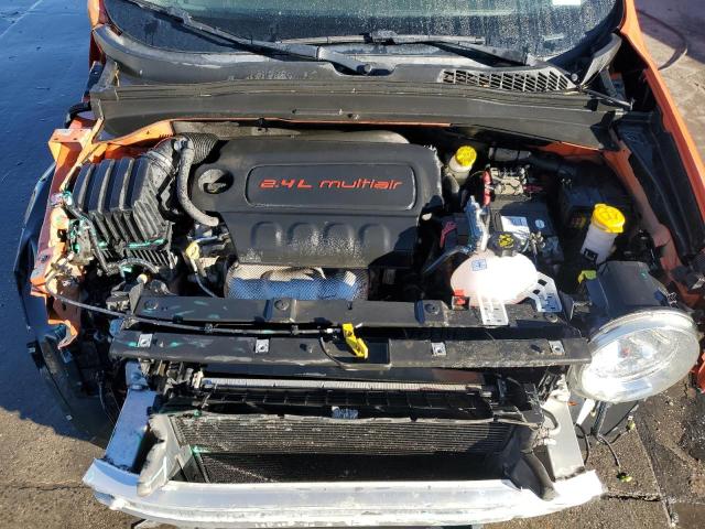 Photo 12 from auction – 2015 JEEP RENEGADE S with VIN ZACCJBAT3FPB87915